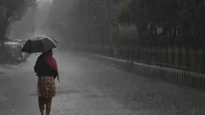 पावसाळ्यात कोरोना संसर्गाचे प्रमाण वाढेल का? जाणून घ्या तज्ज्ञ काय म्हणतात...