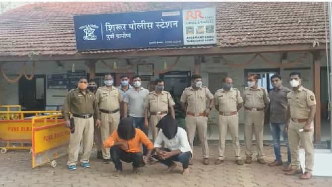 दहशत पसरवून खंडणीवसुली, पुण्यात स्वयंघोषित समाजसेवकासह भावाला बेड्या