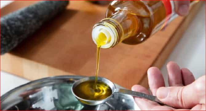 शेतकऱ्यांसाठी खुशखबर; रिफाइंड तेल आणि मोहरीच्या तेलाचा भाव वाढला