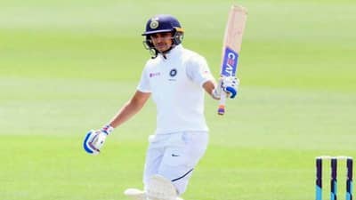 WTC Final : खराब प्रकाशमानाने न्यूझीलंडला वाचवलं, नाहीतर भारताने घेतली असती आघाडी, भारतीय फलंदाजाने केला दावा