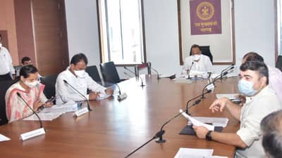 कोरोनामुळे नाट्यक्षेत्र अडचणीत, नाट्यनिर्मिती संस्थांचे अनुदान तातडीने वितरीत करा, अजित पवारांचे आदेश