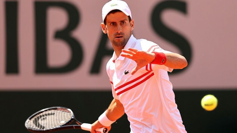 नोव्हाक जोकोव्हीचने (Novak Djokovic) अद्यापर्यंत कोणताही निर्णय सांगितलेला नाही. मात्र सामन्यासाठी प्रेक्षक उपस्थित असणार असतील तरच सामना खेळणार असल्याचे त्याने याआधी सांगितले होते. नोव्हाकने नुकतीच फ्रेंच ओपनची स्पर्धा जिंकली.
