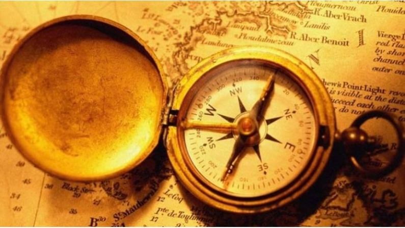 Vastu Tips | घरात ठेवलेल्या या वस्तुंमुळे होते आर्थिक नुकसान, आजच फेकून द्या