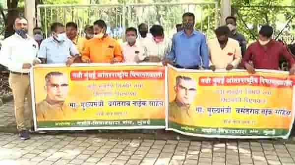 नवी मुंबई विमानतळाला वसंतराव नाईक यांचं नाव द्या, पोहरादेवीचे महंत सुनील महाराजांचं विधान भवन परिसरात आंदोलन