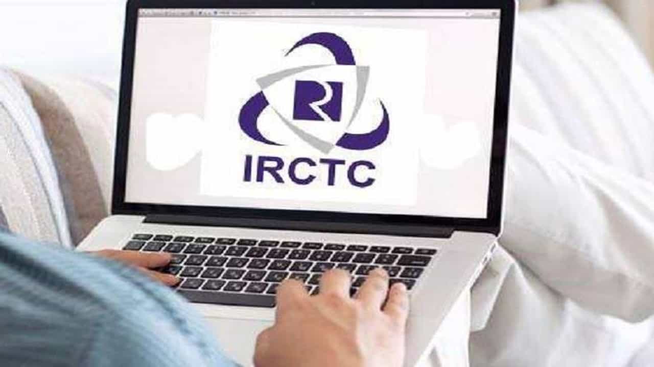 रेल्वे तिकिट रद्द केल्यानंतर तात्काळ रिफंड हवाय? मग IRCTC च्या या अॅपवरुन बुकिंग करा