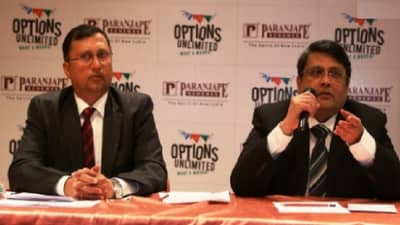 मुंबई पोलिसांच्या चौकशीनंतर नामांकित बिल्डर परांजपे बंधूंची अखेर सूटका, कौटुंबिक कलह उघड