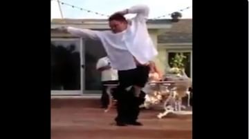 Video : नाचता-नाचता खाली पडली पॅंट, पुढे जे झाले ते पाहून व्हाल लोट-पोट
