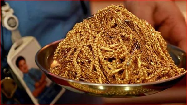 मुंबई, पुण्यासह राज्यातल्या चार मोठ्या शहरात सोन्याचे आजचे भाव काय? स्वस्त झालंय की वाढलंय? फटाफट तपासा