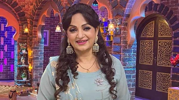 Happy Birthday Upasana Singh | 80च्या दशकांत करिअरची सुरुवात, आता ‘पिंकी बुवा’ बनून छोटा पडदा गाजवतेय उपसना सिंह!