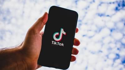 पाकिस्तानातही TikTok बॅन, अश्लीलता पसरवण्याबाबत आरोप, हायकोर्टाकडून बंदीचे आदेश