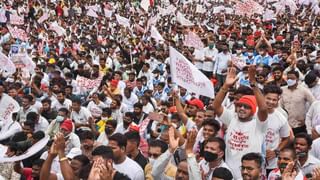 शालेय फीचा प्रश्न पेटला, ऐरोलीत पालक शाळेविरोधात रस्त्यावर; सानपाड्यात पालकांना वकिलांकडून नोटिसा