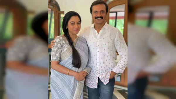 स्टार प्रवाह वाहिनीवर सुरु असलेली ‘आई कुठे काय करते’ या मालिकेने प्रचंड लोकप्रियता मिळवली आहे. या मालिकेने प्रेक्षकांच्या मनात आपले हक्काचे स्थान निर्माण केले आहे.