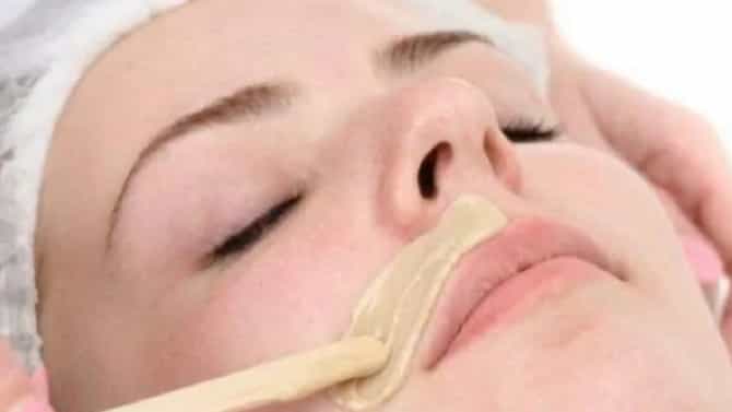 चेहऱ्यावरील नको असलेल्या केसांमुळे त्रस्त आहात? मग, हे घरगुती उपाय नक्की करा!