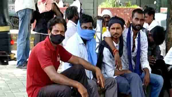 VIDEO | नागपुरातील लेबर ठिय्यावर मजुरांचं वेटिंग, कोरोना आटोक्यात येऊनही बेरोजगारी कायम