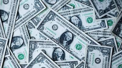 Dollar vs Rupees : रुपयाची पडझड सुरूच, दोन महिन्यांच्या निचांकी स्तरावर