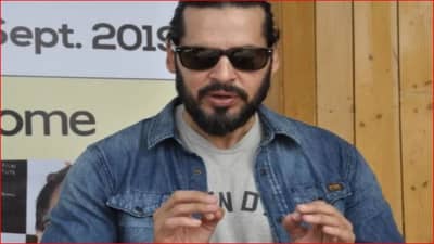 मोठी बातमी: अभिनेता दिनो मोरियावर ईडीची कारवाई; सव्वा कोटींची संपत्ती जप्त