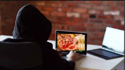 इन्स्टाग्रामवरील मैत्री महागात, तरुणावर लग्नासाठी दबाव, युवती ब्लॅकमेल करत महाराष्ट्रातून राजस्थानला