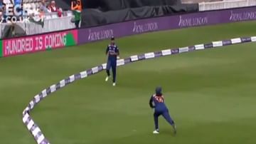 Video : इंग्लंड विरुद्धच्या सामन्यात स्मृतीने झेप घेत टिपला अप्रतिम झेल, व्हिडीओ पाहून क्रिकेटप्रेमी खुश