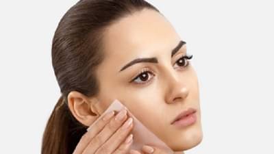 Monsoon Skin care Tips: पावसाळ्यात तेलकट त्वचा नको असेल तर हे उपाय करा; चेहरा उजळा