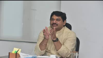 सामाजिक न्याय विभागाचा खर्च, योजनांची अंमलबजावणी, मूल्यमापन प्रभावीपणे करण्यासाठी कायदा करणार : धनंजय मुंडे