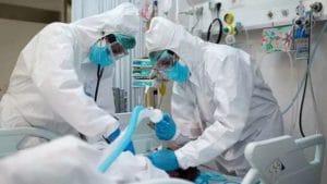 कोरोना फैलावाबाबत केंद्रीय गृह मंत्रालयाची महत्वपूर्ण बैठक; 8 राज्यांतील परिस्थितीचा घेतला आढावा