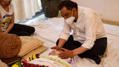 Video | ‘ते निघून गेले पण त्यांच्या आठवणी राहतील...’, दिलीप कुमारांच्या आठवणीने भावूक झाले धर्मेंद्र