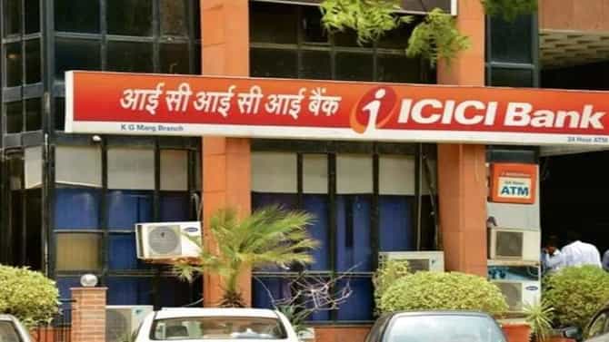 SBI नंतर या बँकेचा मोठा निर्णय; ATM, चेकबुक आणि पैसे काढण्याच्या शुल्कात बदल