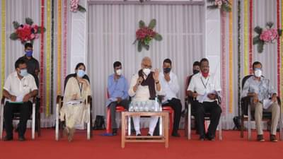 कोरोनासोबत अनेक नव्या आजारांचा धोका, लग्न सोहळ्यांसह घरगुती कार्यक्रमांमधील गर्दी टाळा : छगन भुजबळ