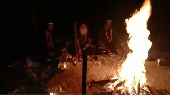 मृतकांच्या आत्मशांतीसाठी अमावस्येच्या रात्री प्रेत जागृती, अघोरी प्रकाराने मलकापूर शहर हादरलं