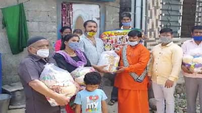 कोरोनाकाळात 472 टन भाजीपाला, 57 टन धान्याची मदत, कोणतीही देणगी न घेता तुकाराम बाबा महाराजांचे दानयज्ञ !