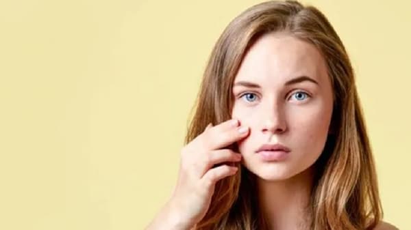 Skin Care : दही, हळद आणि तांदळाच्या पीठाचा फेसपॅक चेहऱ्यासाठी अत्यंत फायदेशीर!