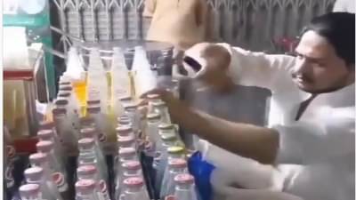 Video | बंदुकीच्या गोळीपेक्षाही जास्त वेग, सोडा बॉटलचे झाकण उघणाऱ्या माणसाचा व्हिडीओ व्हायरल