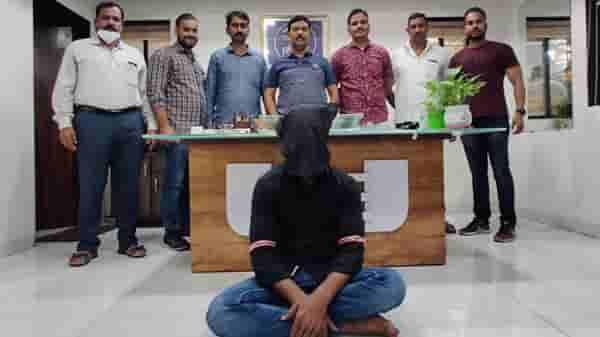 प्रियकराबरोबर लग्न लावून देण्याच्या नावाखाली प्रेयसीची साडेचार लाखांची फसवणूक