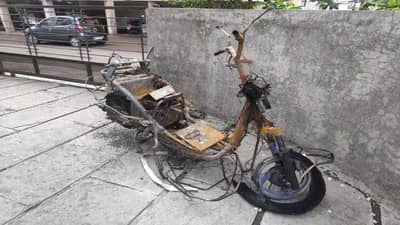 इलेक्ट्रिक बाईक वापरता, चार्जिंग करताना काळजी घ्या, नाशिकमध्ये काय घडलं पाहा