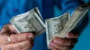 7th Pay Commission: सरकारच्या 'या' निर्णयामुळे 10 हजारांची ग्रेड असणाऱ्या सरकारी कर्मचार्‍यांना 2.88 लाख मिळणार, पण कसे?