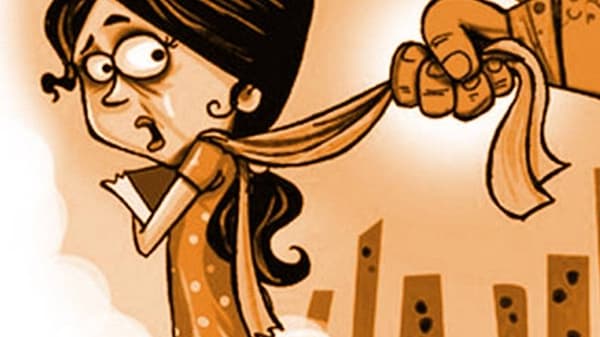 ठाणे महापालिकेच्या वैद्यकीय अधिकाऱ्याविरोधात विनयभंगाचा गुन्हा, माजी महिला कर्मचाऱ्याच्या तक्रारीनंतर कारवाई