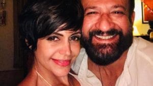 Mandira Bedi : मंदिरा बेदीवर दु:खाचा डोंगर, पोस्ट शेअर करत म्हणाली ‘एकमेकांची साथ द्यायला 25 वर्षे आणि लग्नाला 23… ’