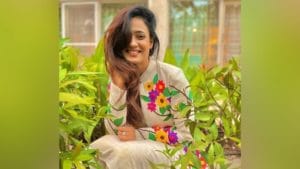 Shweta Tiwari : अभिनेत्री श्वेता तिवारीचा दिलकश अंदाज, सोशल मीडियावर फोटो शेअर