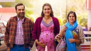 Photo : 'मिमी' चित्रपटापूर्वी बॉलिवूडमध्ये ‘या’ चित्रपटांमधून करण्यात आलं होतं सरोगेसीवर भाष्य