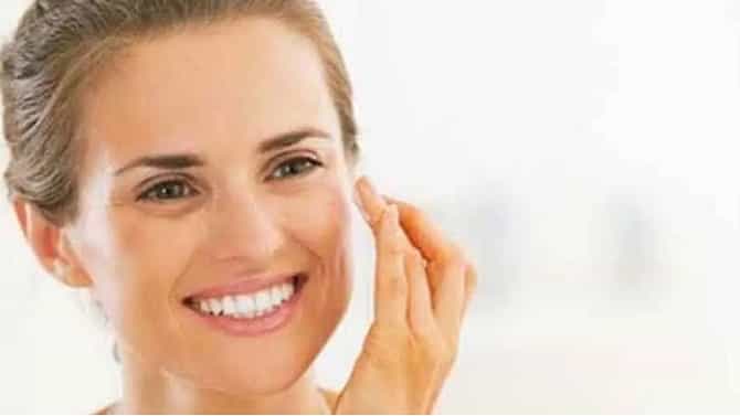 Skin Care : मुलतानी माती, काकडी आणि गुलाब पाण्याचा फेसपॅक त्वचेसाठी फायदेशीर!