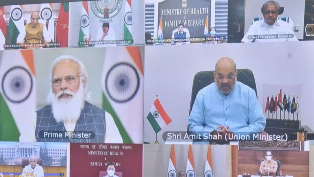 युरोपात कोरोना रुग्ण वाढताहेत, कोरोनाच्या तिसऱ्या लाटेचं संकटही घोघावतंय; मोदींचा मुख्यमंत्र्यांना सावधानतेचा इशारा