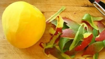 Skin Care : आंब्याच्या सालीचा हा फेसपॅक चेहऱ्यासाठी अत्यंत फायदेशीर!