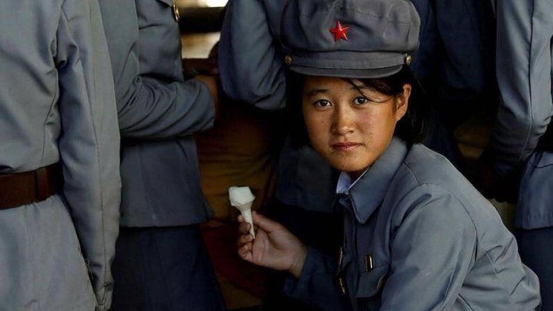 दानिश यांनी दंतकथा बनलेल्या उत्तर कोरियात जाऊन तेथील परिस्थितीही आपल्या कॅमेऱ्यात टिपली. त्यातलच हा एक फोटो. हाच फोटो त्यांचा ट्विटरवरील शेवटचा कव्हर फोटो ठरला.