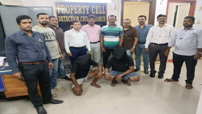 बोल बच्चन गँगच्या दोघांना बेड्या, मुंबई पोलिसांची धडाकेबाज कारवाई, पोलिसांनी मोठ्या शिताफीने पकडलं