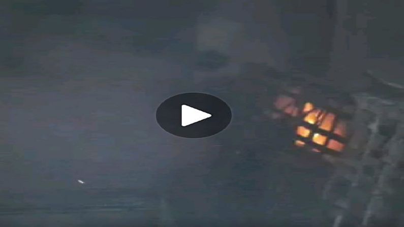 Video : औरंगाबादमध्ये गादीच्या कारखान्याला भीषण आग, आगीत कारखान्याचं मोठं नुकसान