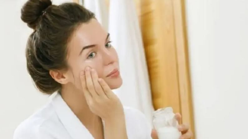 Skin Care : चेहऱ्यावरील पिपल्सची समस्या दूर करण्यासाठी 'हा' फेसपॅक अत्यंत फायदेशीर!