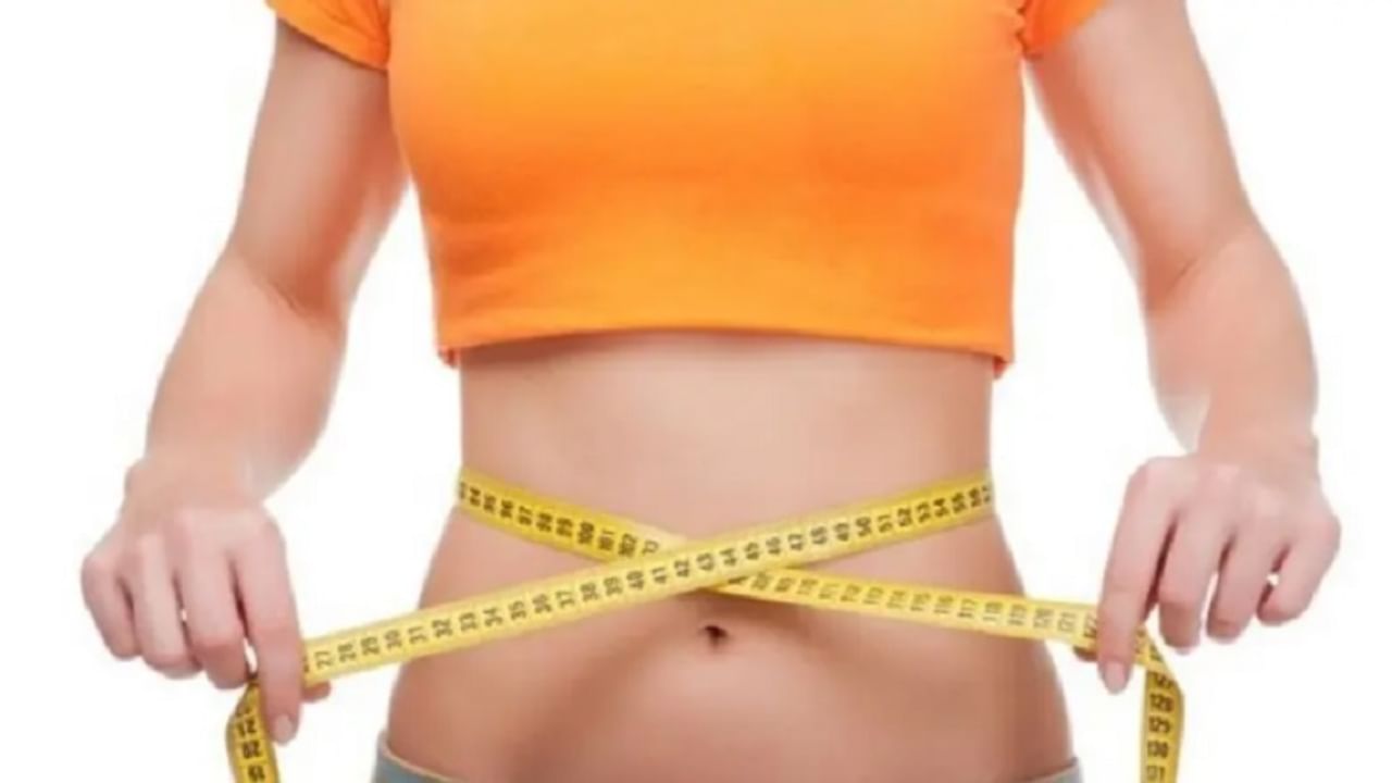 वाढलेले वजन कमी करणे सोपे काम नाही. बर्‍याच लोकांना माहित आहे की, गोड पदार्थांमध्ये कॅलरी जास्त असतात. मात्र, तरीही अनेकजण गोड पदार्थ खातात. आहारात अधिक साखर सेवन केल्याने लठ्ठपणा, टाइप -2 मधुमेहासह इतर रोगांचा धोका वाढतो.
