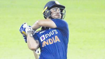 ठरवूनच गेलो होतो, कुणीही असो, पहिल्या बॉलवर षटकारच मारायचा, चहलच्या मुलाखतीत इशानची सिक्रेट गोष्ट