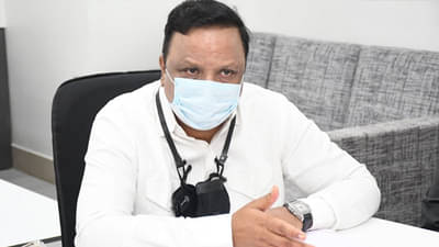 2021 पासून शिवसेनेची घोषणा पहले मदिरायल बाद में मंदिर, शेलारांचा उद्धव ठाकरेंना टोला