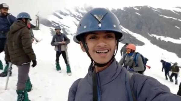 स्वातंत्र्यदिनाच्या वर्धापनदिनी वाशिमचा 19 वर्षीय यश आफ्रिकेतील किलीमांजारोवर तिरंगा फडकवणार!